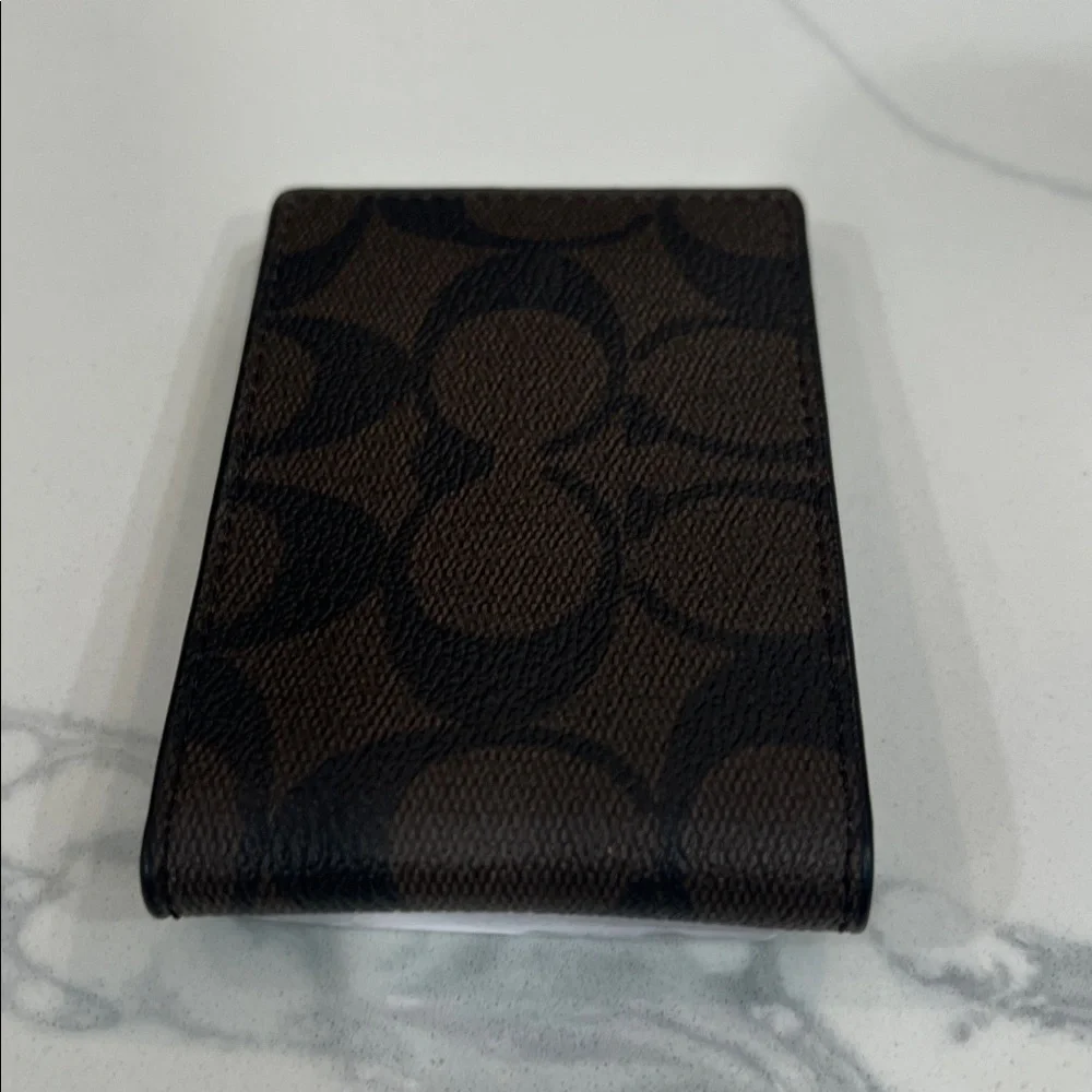 COACH Men's Card Holder.